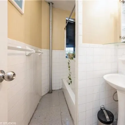 Image 9 - 946 Anderson Avenue, New York, NY 10452, USA - Apartment for sale
