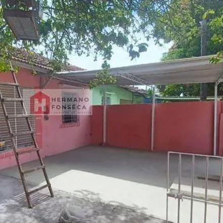 Rent this 3 bed house on Rua Desembargador Abelardo Lima 50 in Casa Amarela, Recife -