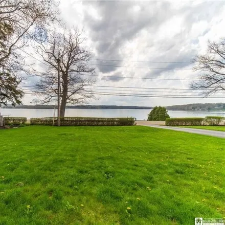 Image 4 - 318 A Lakeside Drive, Village of Bemus Point, Ellery, NY 14712, USA - House for sale