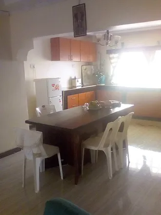 Rent this 4 bed apartment on KE
