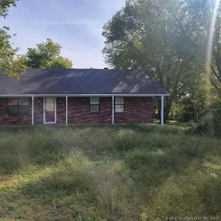 Buy this 3 bed house on 30636 Lona Valley Road in Haskell County, OK 74552