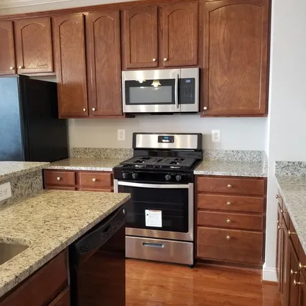 Image 3 - 639 Pullman Place, Gaithersburg, MD 29877, USA - Apartment for rent