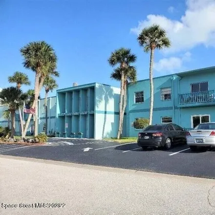 Image 1 - Ocean Park South, Pool, Magnolia Avenue, Cape Canaveral, FL 32920, USA - Condo for sale