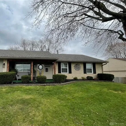 Image 1 - 2563 Cornwall Drive, Xenia, OH 45385, USA - House for sale