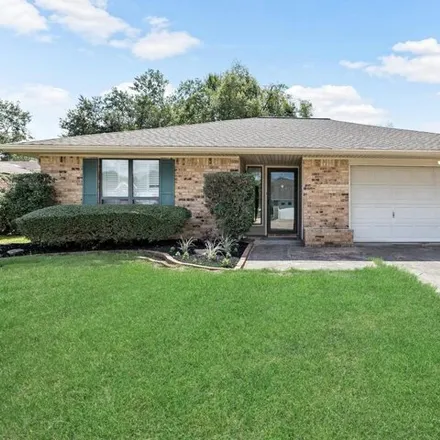 Buy this 3 bed house on 2561 Northmont Street in Orange, TX 77630
