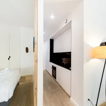 Image 8 - 80 Rue Saint-Georges, 69005 Lyon, France - Apartment for rent