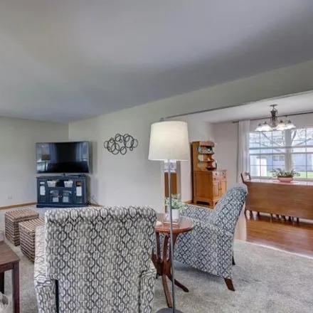 Image 9 - 441 Tebay Place, Schaumburg, IL 60194, USA - House for sale