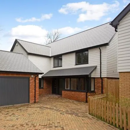 Buy this 5 bed house on Eridge Road in Crowborough, East Sussex