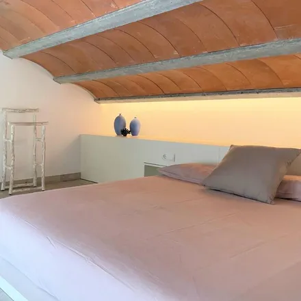 Rent this 3 bed apartment on 17488 Cadaqués