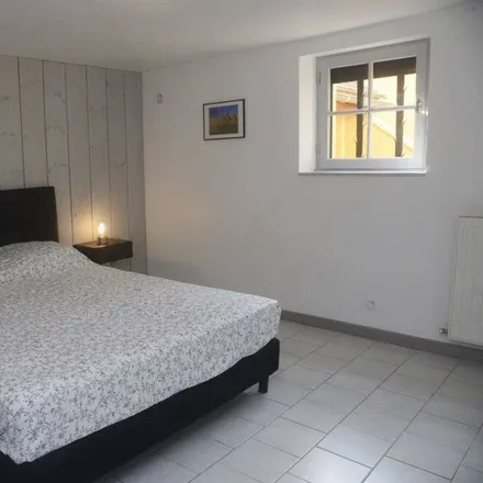 Rent this 1 bed townhouse on Val de Louyre et Caudeau in Dordogne, France