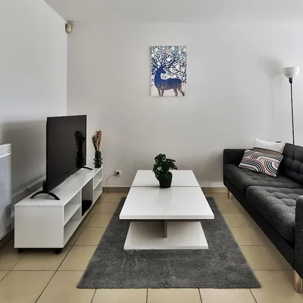 Image 1 - Oullins-Pierre-Bénite, Métropole de Lyon, France - Apartment for rent