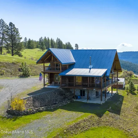 Buy this 4 bed loft on 414 Upper Fords Creek Road in Orofino, ID 83544