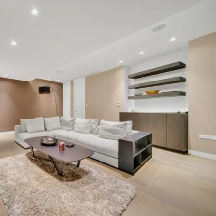 Image 2 - Belsize Fast Tunnel, Shepherd's Path, London, NW3 5PE, United Kingdom - House for rent
