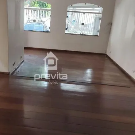 Rent this 4 bed house on Rua Capitão Geraldo in Jardim Russi, Taubaté - SP