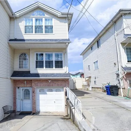 Buy this 3 bed house on 45 Anjali Loop in New York, NY 10314