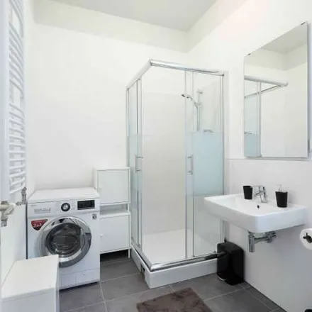 Rent this 6 bed apartment on Fechenheimer Straße 10 in 60385 Frankfurt, Germany