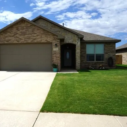 Buy this 3 bed house on 7723 95th St in Lubbock, Texas