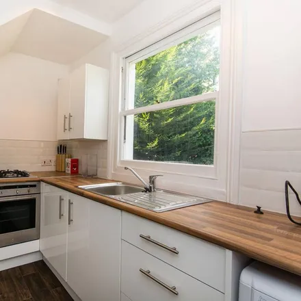 Rent this 1 bed apartment on Comyn Road in London, SW11 1QB