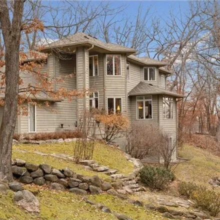 Buy this 4 bed house on Timberline Road in Oak Knoll, Minnetonka