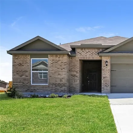 Rent this 4 bed house on 105 South Hill Drive in Weatherford, TX 76086