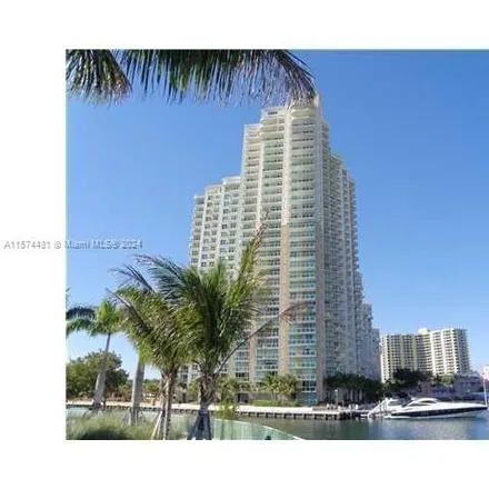 Rent this 3 bed condo on Thunder Boat Row in Northeast 188th Street, Aventura