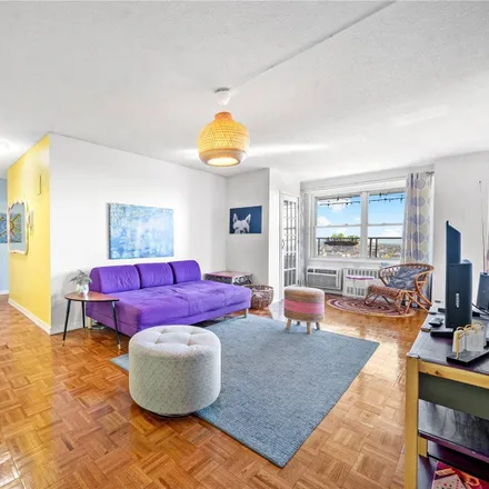 Buy this 2 bed condo on 2550 Olinville Avenue in New York, NY 10467