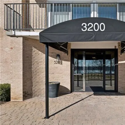 Buy this 2 bed condo on 3200 West Bde Maka Ska Parkway in Minneapolis, MN 55410