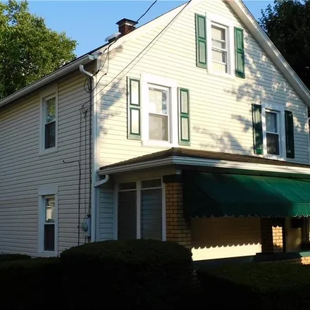 Image 3 - 500 2nd Street, Leechburg, Armstrong County, PA 15656, USA - House for sale