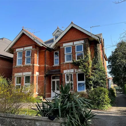 Rent this 1 bed apartment on Oxford Avenue in Bournemouth, Christchurch and Poole