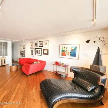 Image 8 - Brighton Towers, 50 Brighton 1st Road, New York, NY 11235, USA - Apartment for sale