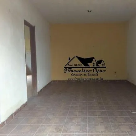 Buy this 2 bed house on Rua José Galvão César in Jardim Aeroporto, Guaratinguetá - SP