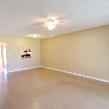 Image 9 - 1142 Country Club Drive, Margate, FL 33063, USA - Apartment for rent