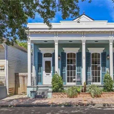 Buy this 6 bed house on 825 Second Street in New Orleans, LA 70130