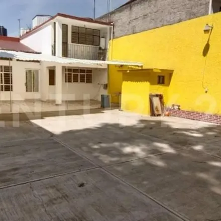 Buy this 3 bed house on Calle Hermenegildo Galeana in Azcapotzalco, 02750 Naucalpan de Juárez