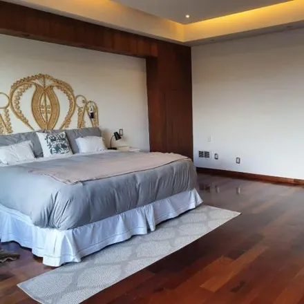 Buy this 3 bed apartment on Calle Paseo de los Tamarindos 109 in Colonia Cooperativa Palo Alto, 05120 Mexico City