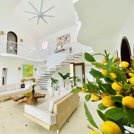 Image 9 - Luxury Villas $ 1 - House for sale