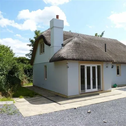 Rent this 4 bed house on Staple Hill in Dartington, TQ9 6HR