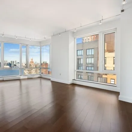 Image 2 - The Visionaire, 2nd Place, New York, NY 10280, USA - Condo for sale