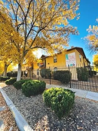 Image 3 - Del Rey, 1200 Coal Avenue Southwest, Albuquerque, NM 87102, USA - House for rent