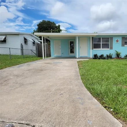 Buy this 3 bed house on 10199 118th Avenue in Pinellas County, FL 33773