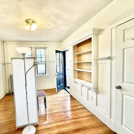 Image 5 - 120 Glenville Avenue, Boston, MA 02134, USA - Apartment for rent