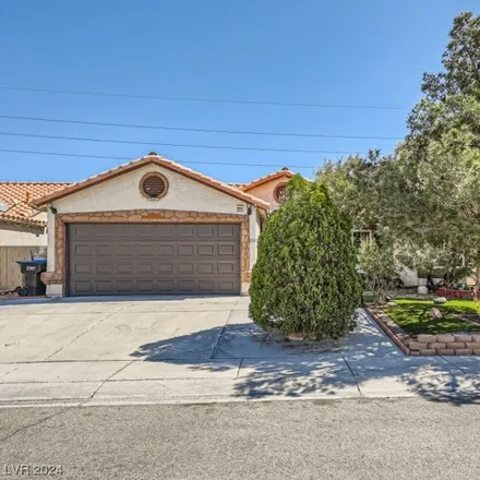 Buy this 3 bed house on 5164 Vista del Rancho in North Las Vegas, NV 89031