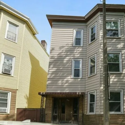 Buy this 8 bed house on 203 Chelsea St in Boston, Massachusetts