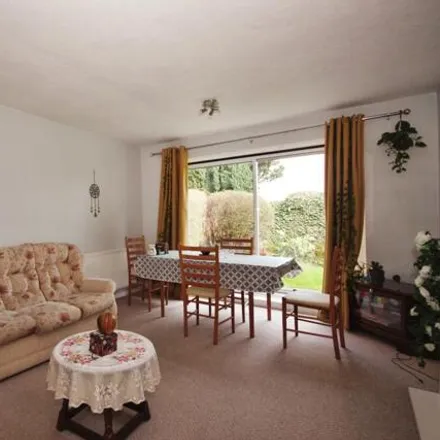Image 3 - Russell Terrace, Royal Leamington Spa, CV31 1HF, United Kingdom - Apartment for sale