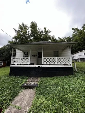 Buy this 2 bed house on 2892 Hite Avenue in Huntington, WV 25705