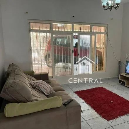 Buy this 3 bed house on Viela Veril in Vila Augusta, Guarulhos - SP