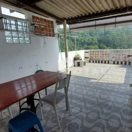 Buy this 3 bed house on Rua Adelino Miranda D'Aviz in Jardim Miranda D'Aviz, Mauá - SP