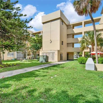 Buy this 1 bed condo on 950 Ives Dairy Road in Miami-Dade County, FL 33179