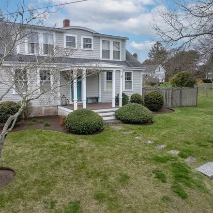 Buy this 3 bed house on 55 North Street in Mattapoisett, Plymouth County