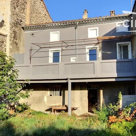 Rent this 4 bed apartment on 390 Chemin du Champ de Tir in 07400 Rochemaure, France